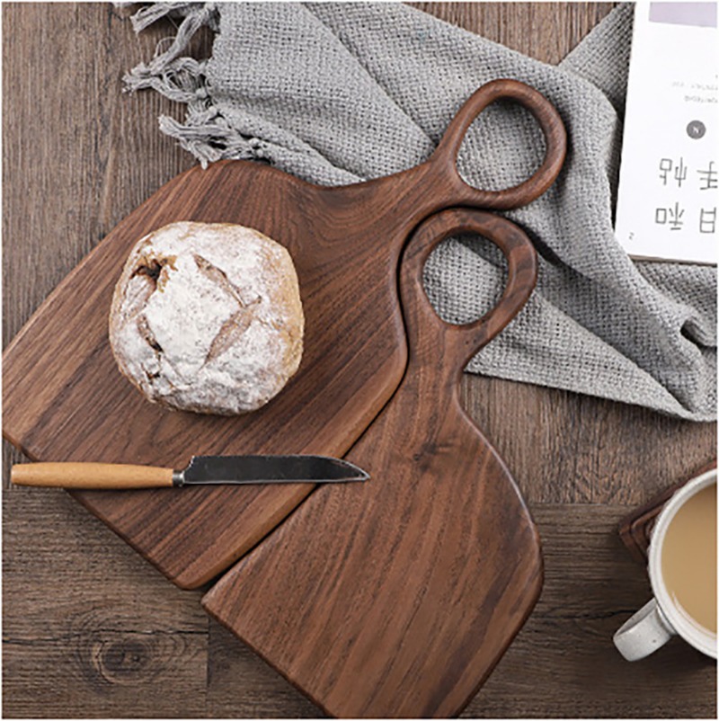 Taglieri solidi in noce nera V - Baking In Kitchen recensione e prezzo