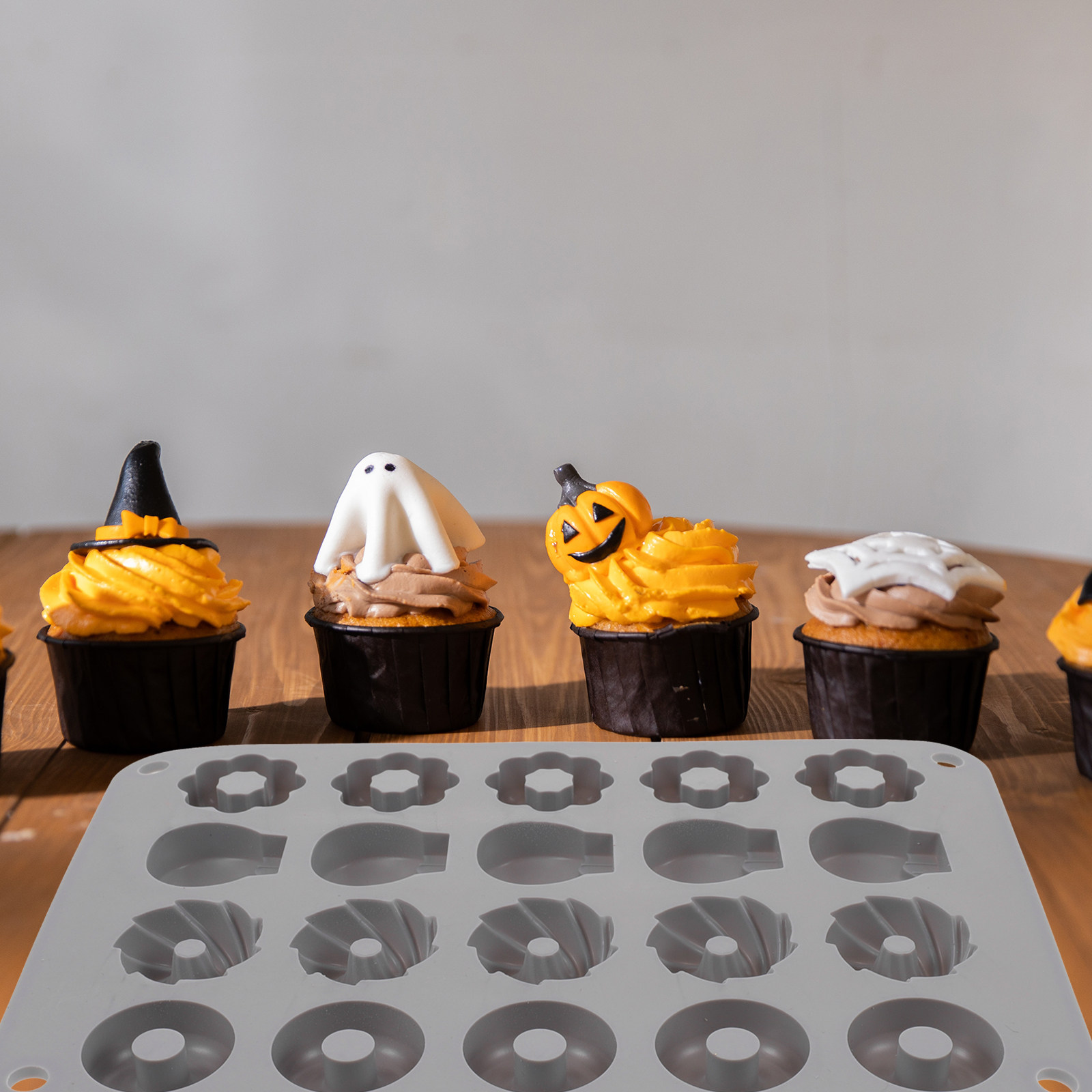 Stampo in Silicone per Mini Ci - Baking Kitchen Diy recensione e prezzo